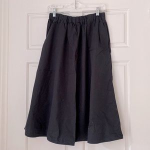 Black Everlane cotton skirt.